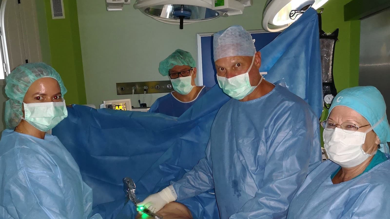 Dr Debreczeni Béla team